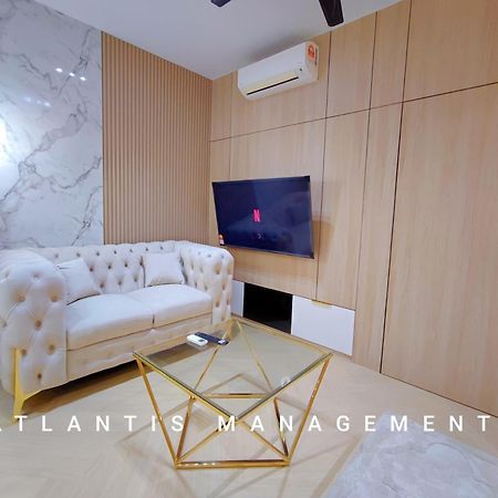 Arte Mont Kiara, Private Elegant Suite Manage By Atlantis Management Куала-Лумпур Екстер'єр фото